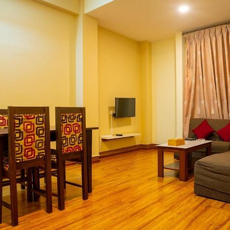 Atlas Serviced Apartments Jawlakhel Екстериор снимка