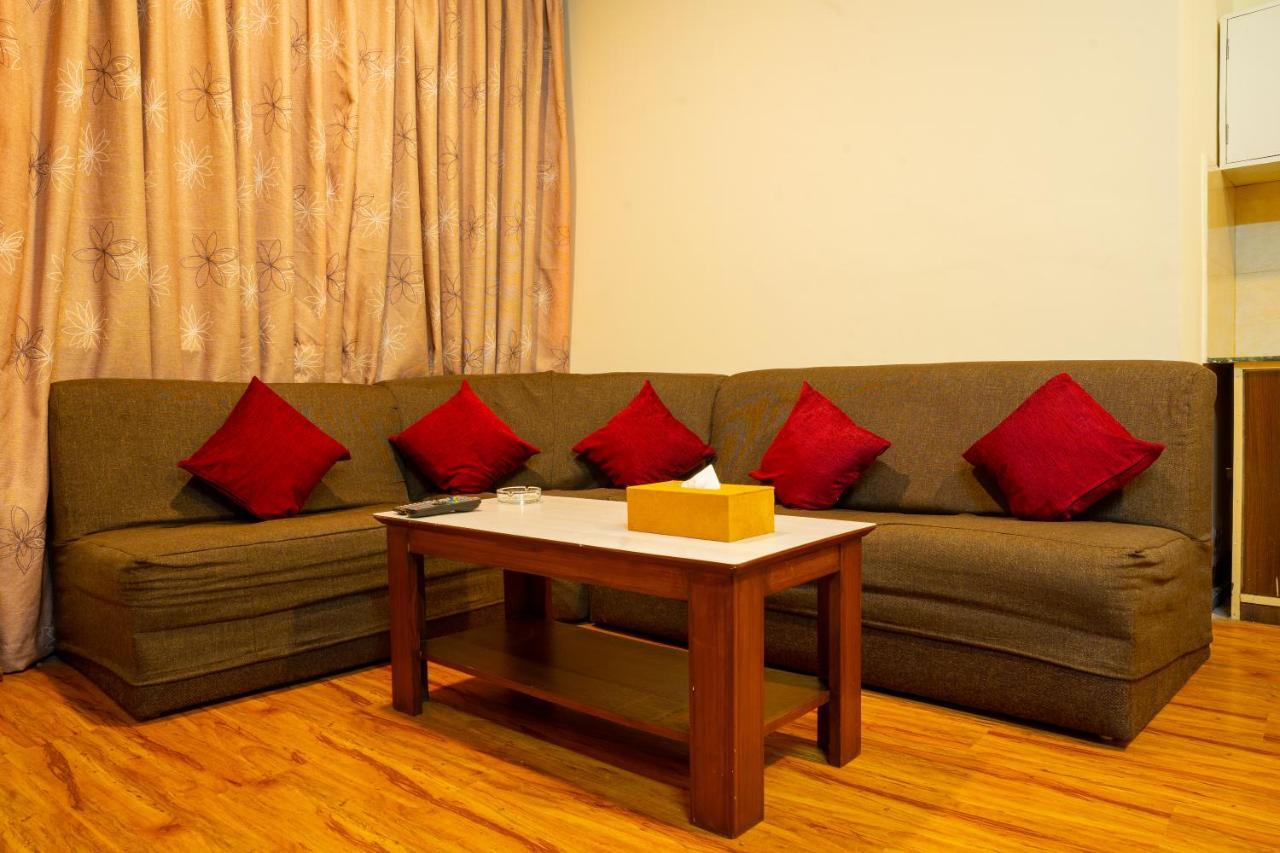 Atlas Serviced Apartments Jawlakhel Екстериор снимка